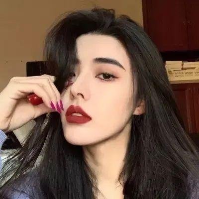 慈悲妇女的悲剧 焦点图