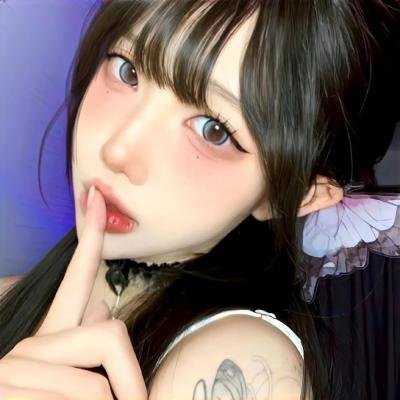 英雄人物 海报