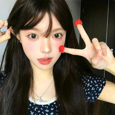 卡美拉万岁 海报